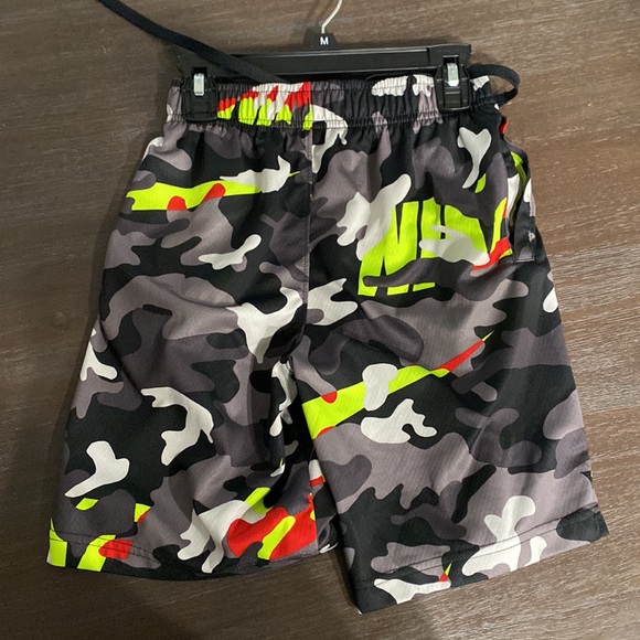 Medium Nike Dri-Fit Shorts - Picture 2 of 2